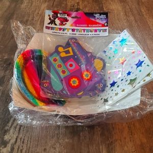 TROLLS THEME BIRTHDAY PARTY